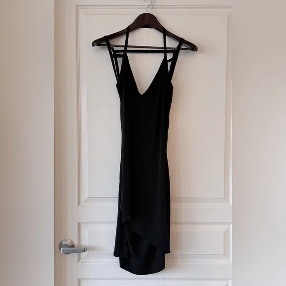 Chic Asymmetrical Black Dress - Picture 5 of 6